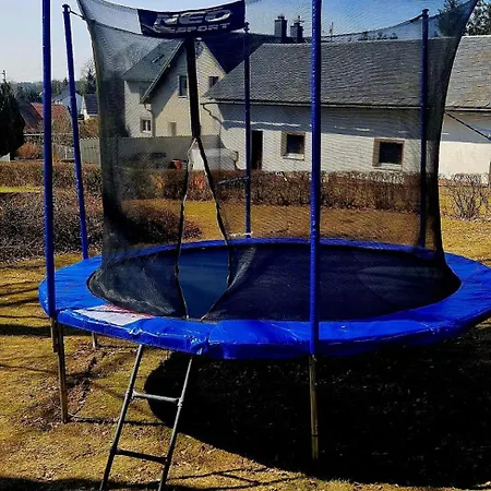 Apartment Altes Schulhaus Walberngruen Grafengehaig