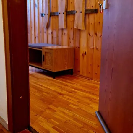 Altes Schulhaus Walberngruen 아파트